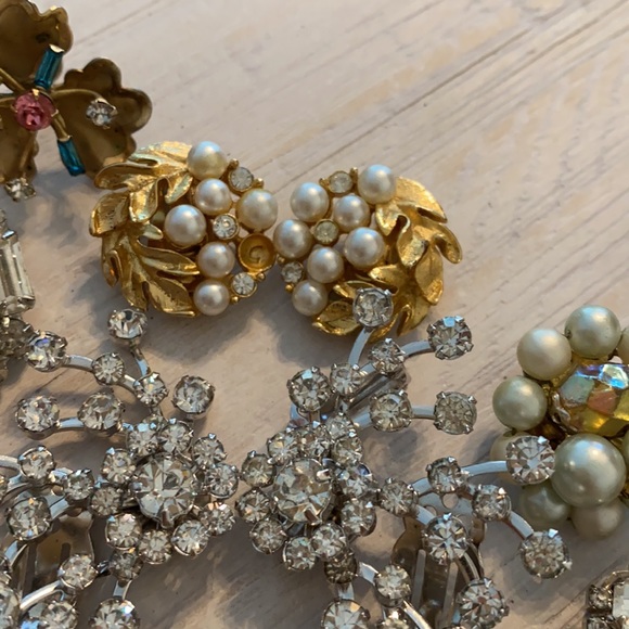 Vintage  earring bundle -10 pairs - Picture 6 of 11